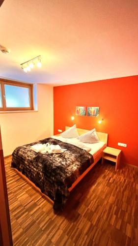 Ferienwohnungen "Adventure Panorama" Appartement Falken Top 8 in Warth am Arlberg, Österreich