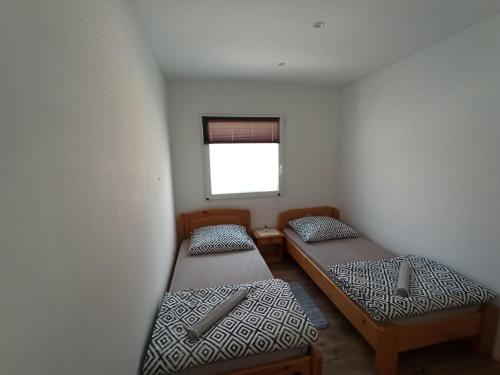 Pelso Holiday Apartments Jasmin