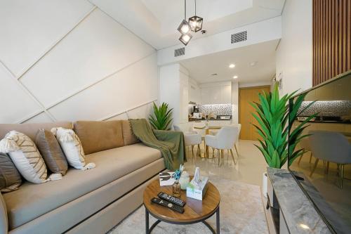 Chic 1-bedroom With Pool Views Aykon City, Dubai (foto 2)