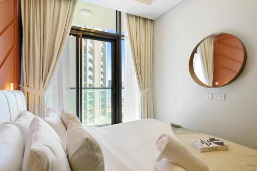 Chic 1-bedroom With Pool Views Aykon City, Dubai (foto 8)