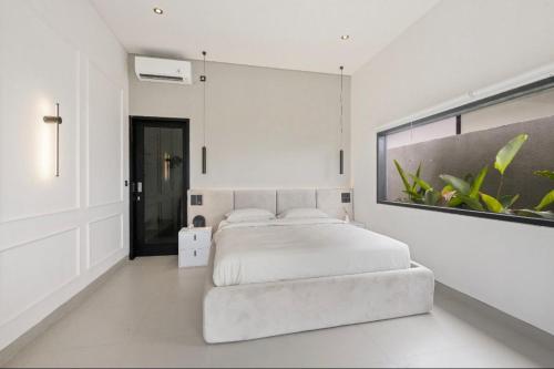 Modern 1BR minimalist villa with amazing views, Bali