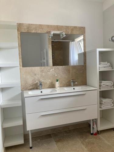 L'Appartement du Comptoir in Saint-Genes-de-Castillon