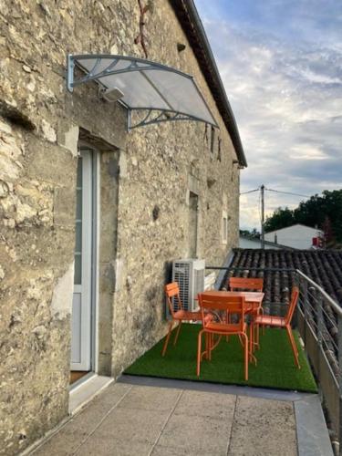 L'Appartement du Comptoir in Saint-Genes-de-Castillon