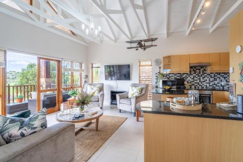 Luxury , space and views - Pezula Villa 13 in Sparrebosch