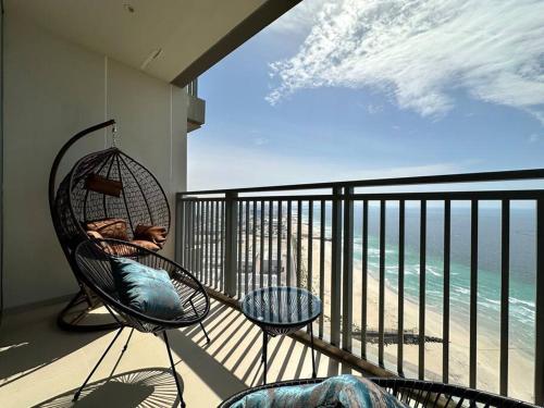 Ocean Bliss - Full Sea Views! in Jumeirah