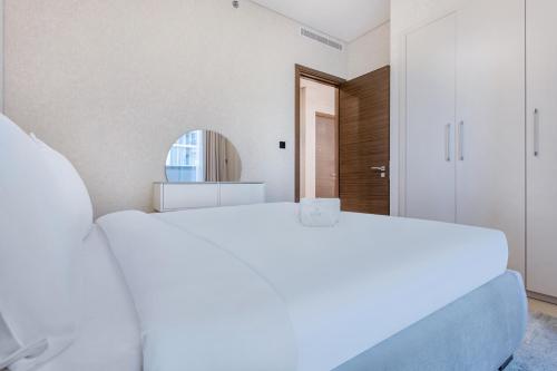 STAY BY LATINEM Luxury 1BR Holiday Home CV A1507 near Burj Khalifa, Dubai (Foto 10)