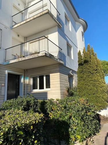 Appartement avec jardin à 50m de la plage - Location saisonnière - Royan