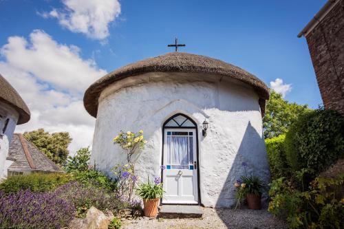 Round House East