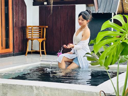 Ampik Batur with Private Hot Springs near Mount Batur