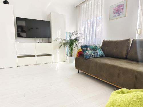 The WHITE Apartment - Great Ferris Wheel, Viena