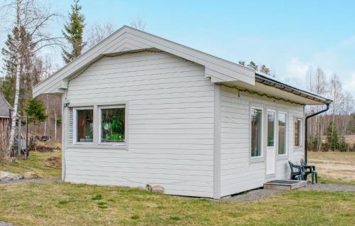 2 Bedroom Stunning Home In Skotterud