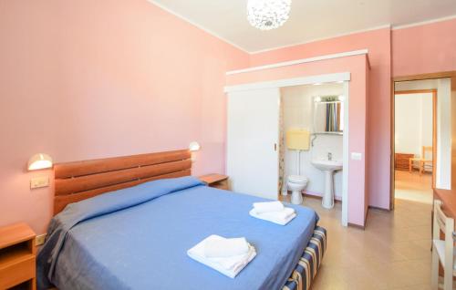 Lovely Apartment In Tuoro Sul Trasimeno