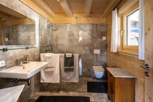 ห้องน้ำ, Holzhaus 171 in เบอร์วัง