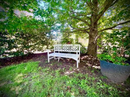 French Boutique Loft Apartment at Chapmans with Breakfast & Pets in Moss Vale