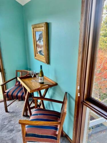 French Boutique Loft Apartment at Chapmans with Breakfast & Pets in Moss Vale