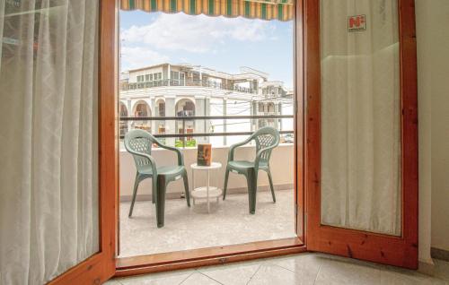 Awesome apartment in Torrevieja w/ Outdoor swimming pool WiFi and 2 Bedrooms - image 3