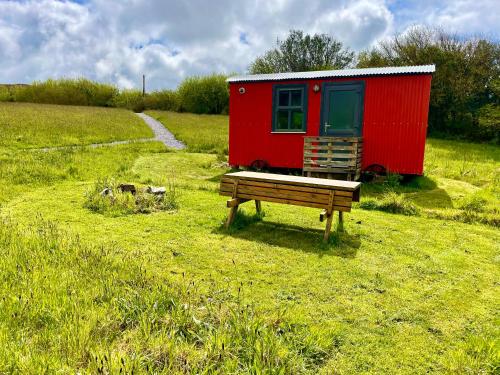 Shepherds Hut Glamping