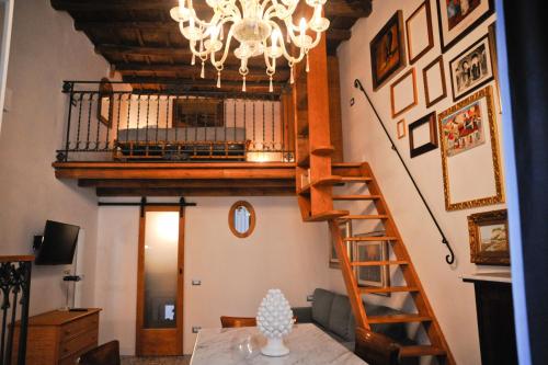 4 Canti Central Loft & Ground floor 3