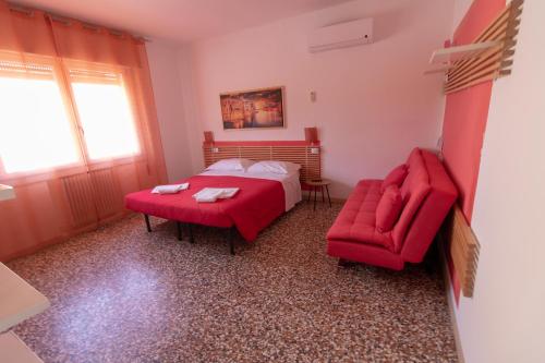 GreenColors Hotel Room Type - Quadruple Room with Shared Bathroom