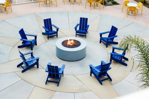 Hotel Del Sol near Golden Gate Bridge