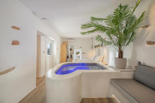 Barbarigos luxury spa apartments in Paros Island