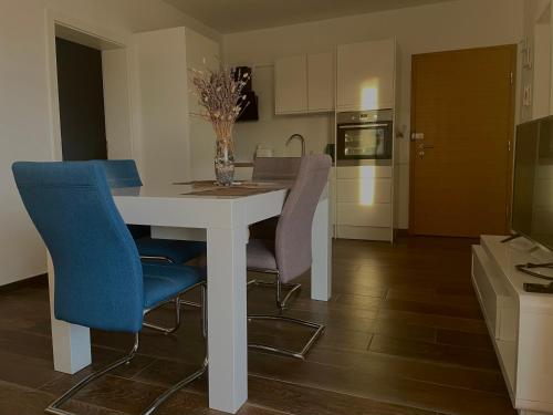 Blueberry, Bol (fotografie 7)