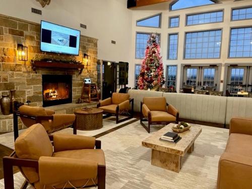 The Hideout Golf Club & Resort