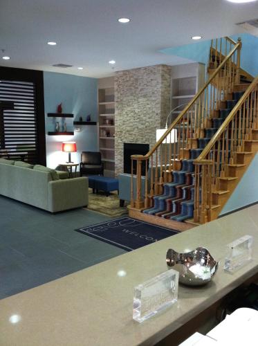 大堂, 布倫瑞克I - 95麗怡酒店 (Country Inn & Suites by Radisson, Brunswick I-95, GA) in 布倫瑞克(GA)