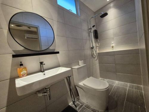 Luxury Suite 5R3B 11 Pax@ 90 Alma, Bukit Mertajam