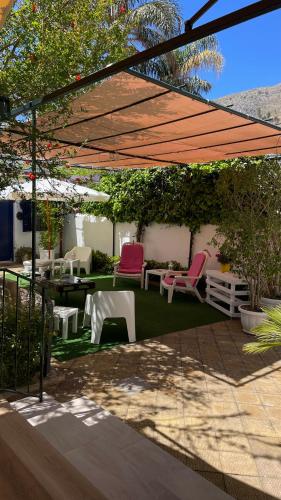 Alemar Bed & Breakfast 2