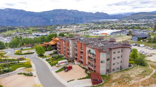 Corner Unit with Sprawling Deck and Views Unit 204