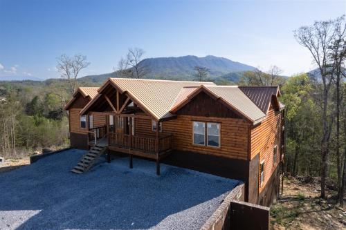 Grace Woods Retreat with Indoor Pool Sleeps 22 in Sevierville, USA