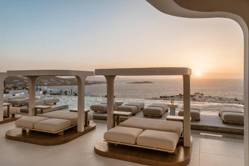 Lovia Mykonos, Città di Mykonos