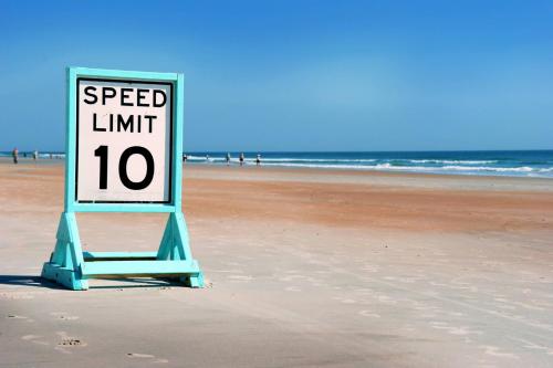 Sunglow Resort Condo Unit #206 in Daytona Beach Shores, USA