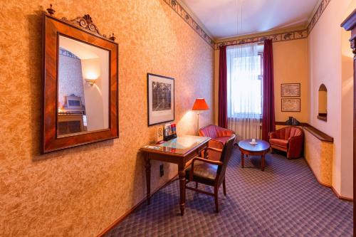 Hotel Continental - image 5