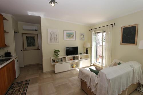 Pironti Flat, Rzym (zdjęcie 3)