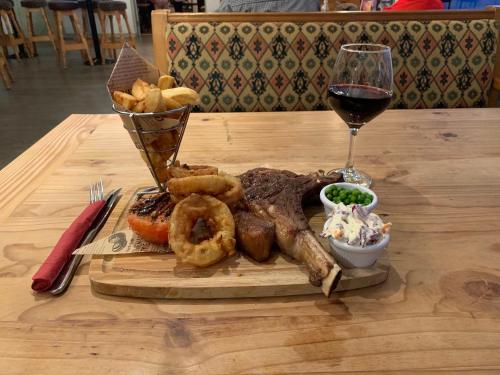Étterem, Greenfield Lodge Hotel Bar & Bistro in Salthill