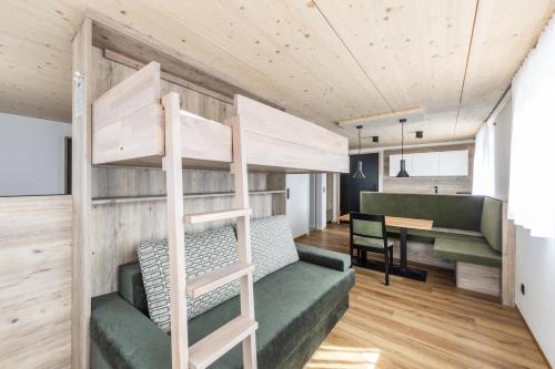 1 king bed, 1 bunk bed