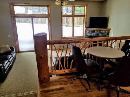 Minocqua Lake Condo B10 Minocqua Lake Condo B10