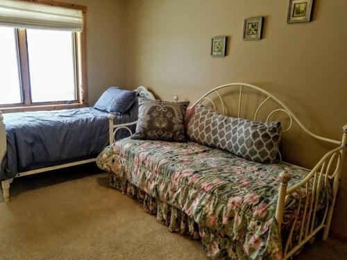 Minocqua Lake Condo B10 Minocqua Lake Condo B10