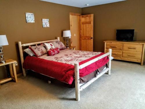 Minocqua Lake Condo B10 Minocqua Lake Condo B10