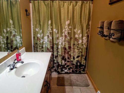 Minocqua Lake Condo B10 Minocqua Lake Condo B10