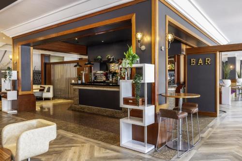 Bar/lounge, Novotel Bristol Centre Hotel in Bristol