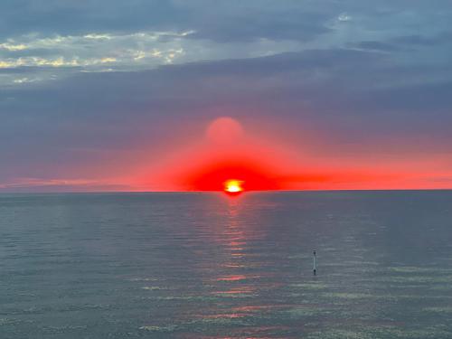 Relaxing Paradise overlooking Stunning Lake Huron in Saint Ignace, USA