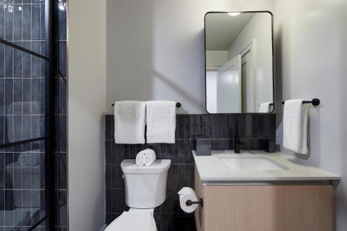 Riversuites At The Battery - main image