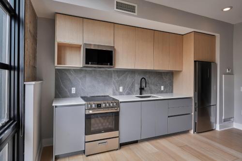 Riversuites At The Battery - image 6