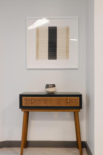 One-Bedroom Superior Apartment - Non-Smoking