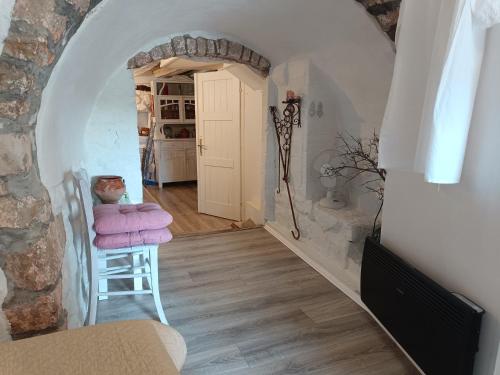 Hobbit house lubenice in Lubenice