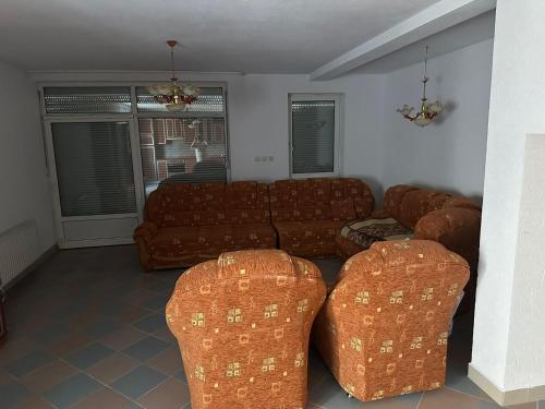 Ruhig gelegenes Haus, Skopje (zdjęcie 4)