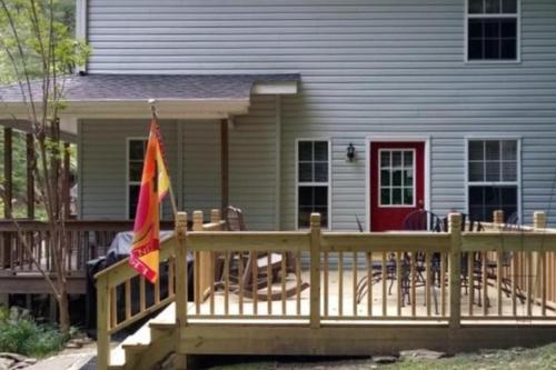 Baskins Creek Hideaway in Gatlinburg, USA